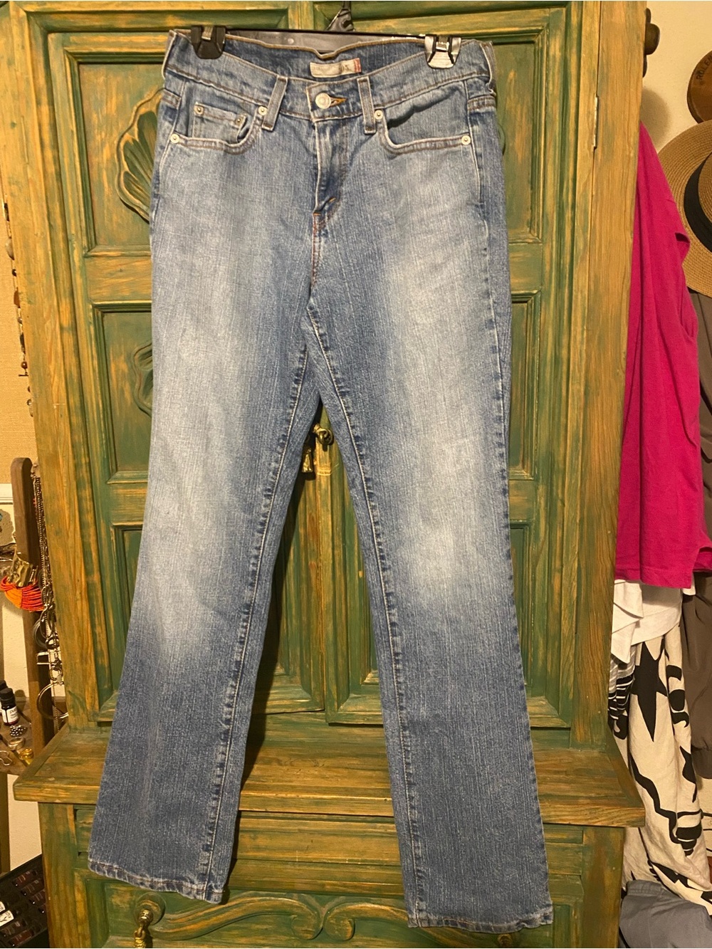 Levi's Women's Light Blue Straight Leg Jeans